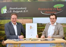 Brothers Leen and Gerard Ruigrok were at the fair together. Leen was there for his company L.B. Ruigrok and Gerard for his company Boomkwekerij De Tol Opheusden. The brothers strengthen each other in assortment and export for the best possible service of their customers. Thereby Leen had won the 1st prize with his Acer campestre STREET PILLAR, for the best novelty in woody plants.